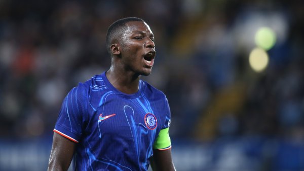 切尔西身价变化:10人上涨5人下跌,凯塞多更新后达到1亿欧元 切尔西身价变化:10人上涨5人下跌,凯塞多更新后达到1亿欧元