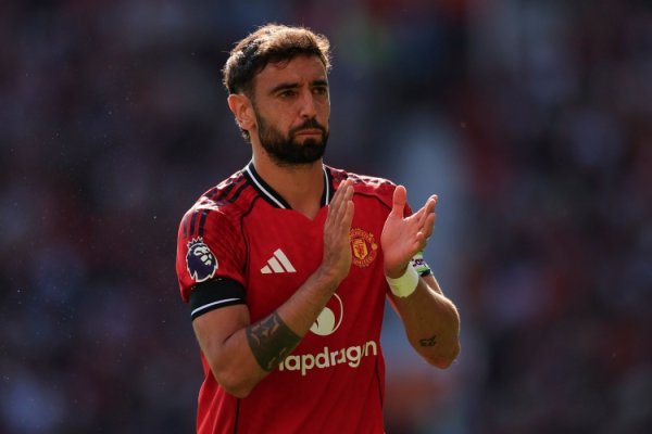 B费：我们要保持自信甚至些许傲慢，同时必须对每个对手保持尊重