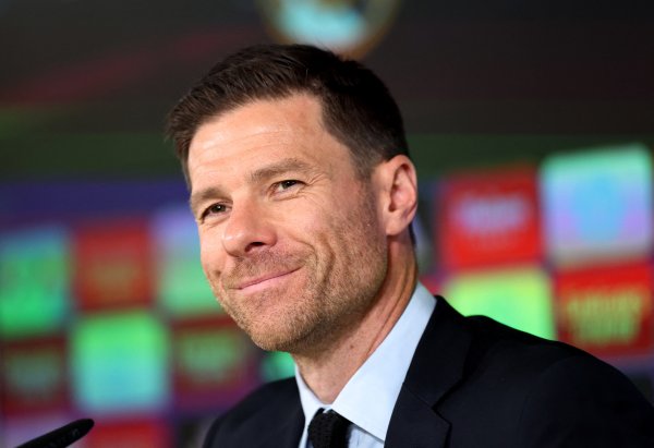 记者：皇马与巴萨的积分差距扩大到5分，将迎来两天的休息时间